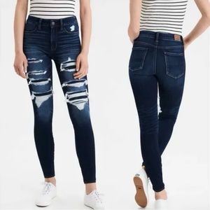American Eagle Dark Wash Hi-Rise Distressed Jegging Jeans - Size 2 Long